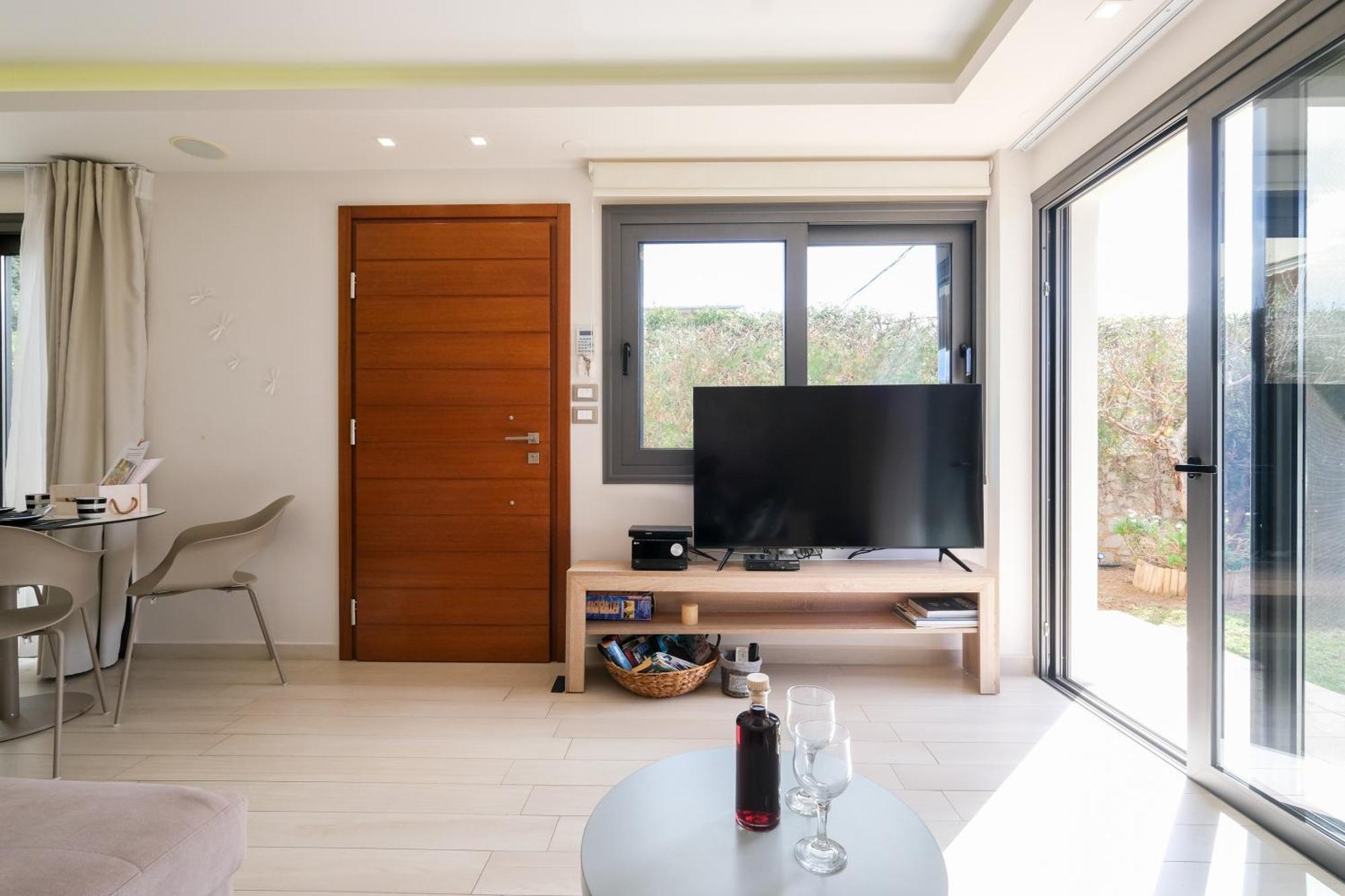 Glaros Casa Verde - Cozy Flat With Garden Near Beach Kato Daratso Esterno foto